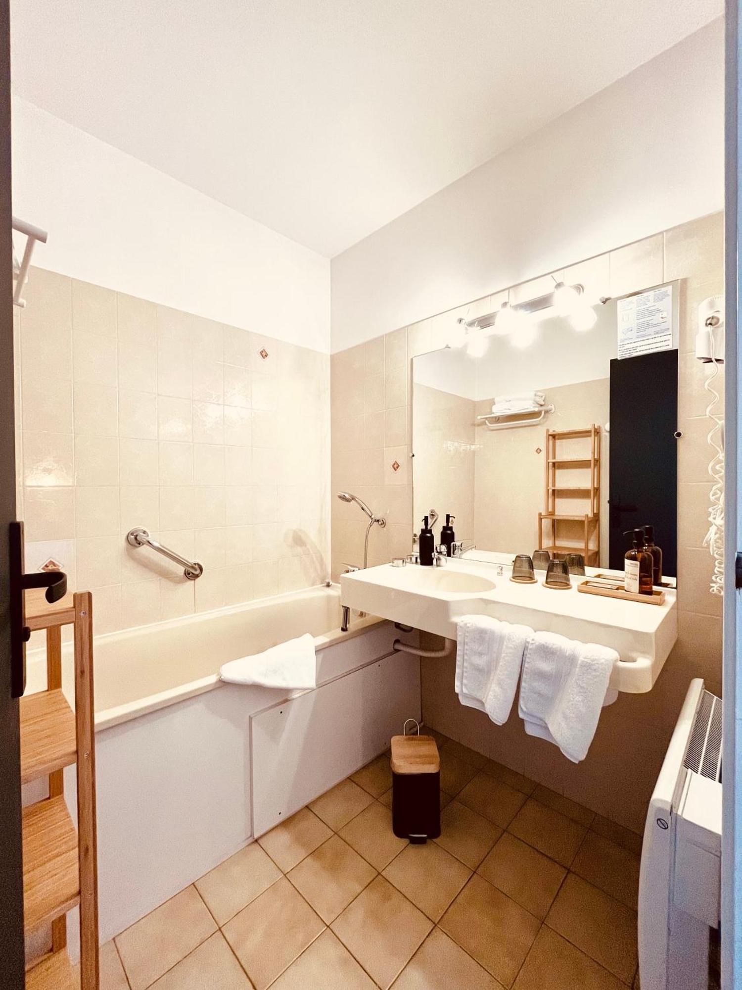 Hotel Les Chaumettes 2*